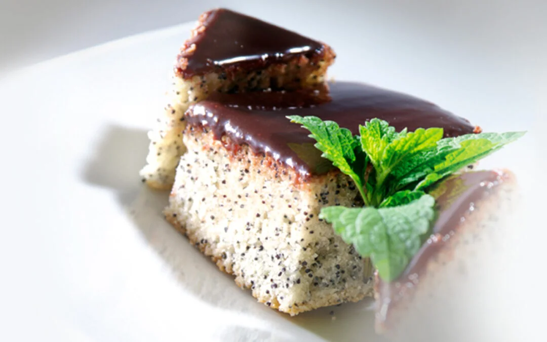 Cake with poppy